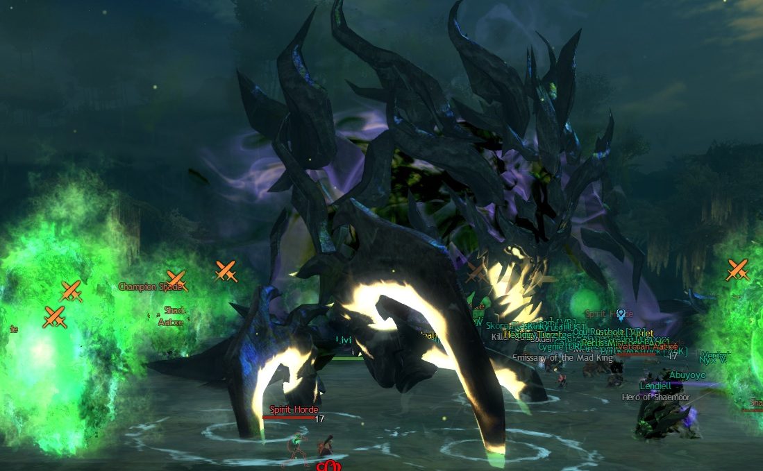 Shadow Behemoth в Queensdale: болото, толпа игроков и тени вокруг босса
